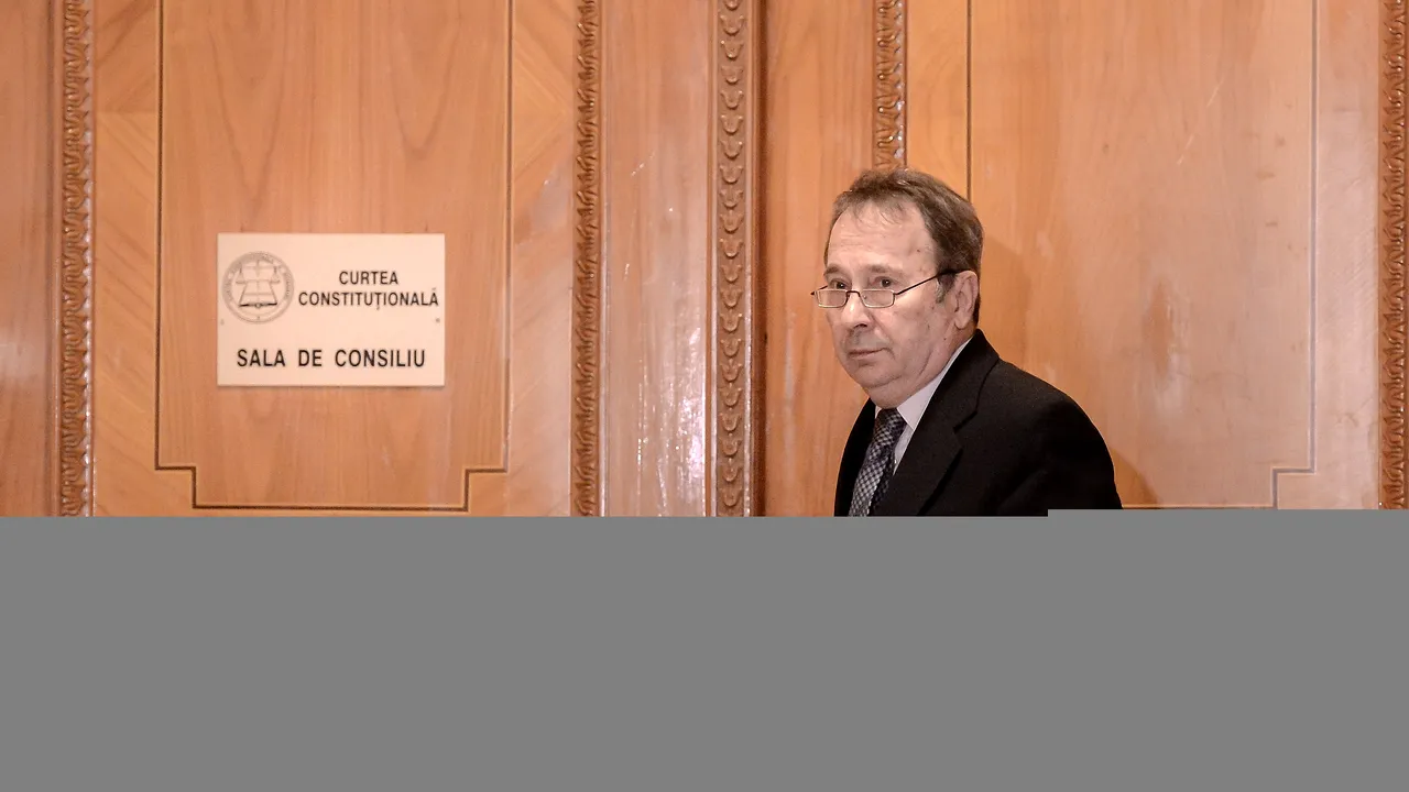Valer Dorneanu a fost reales în funcția de președinte al CCR
