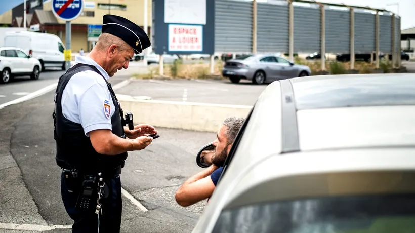 Țara din Europa care va introduce permisul auto DIGITAL / Șoferii îl pot prezenta poliției prin intermediul unei aplicații oficiale guvernamentale