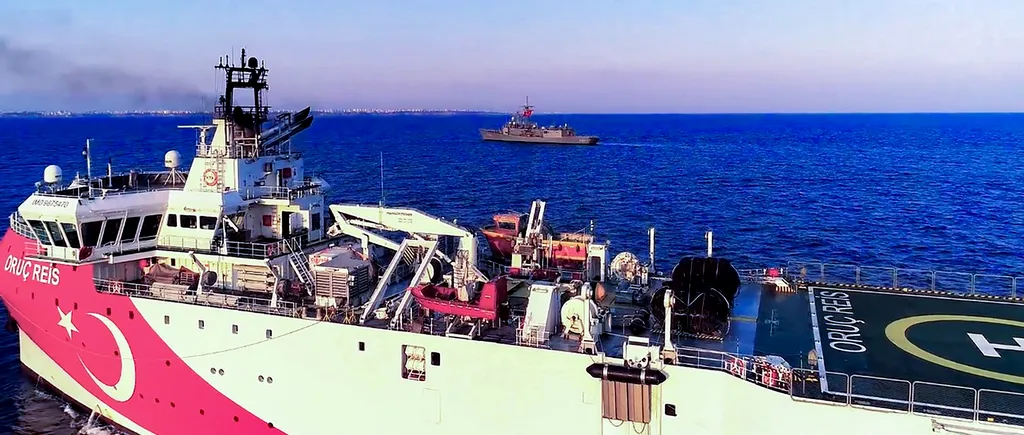 Nava de cercetare Oruc Reis, trimisă de Turcia în zonele disputate din Mediterana de Est, a revenit în portul Antalya. Grecia salută decizia Ankarei
