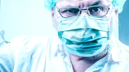 PERICOL IMINENT | Într-o lună, toți angajații din sănătate vor fi infectați cu noul coronavirus! „Ne putem aștepta la o înrăutățire a situației”