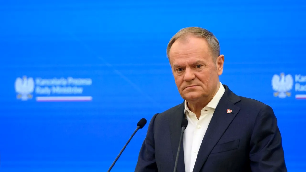 Donald Tusk încearcă să-și recâștige CREDIBILITATEA politică. Criticii nu-i dau șanse