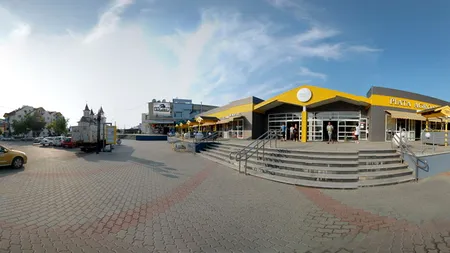 Unde a fost deschisă cea mai modernă piață din Moldova: dușuri, sistem de monitorizare a comercianților și parcare supraterană