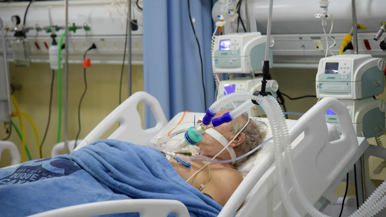 INSP: Peste 90% din decesele înregistrate săptămâna trecută din cauza COVID au fost la persoane nevaccinate