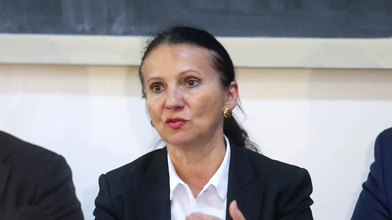 La doar cinci zile după condamnare, Sorina Pintea cere întreruperea executării pedepsei din motive medicale