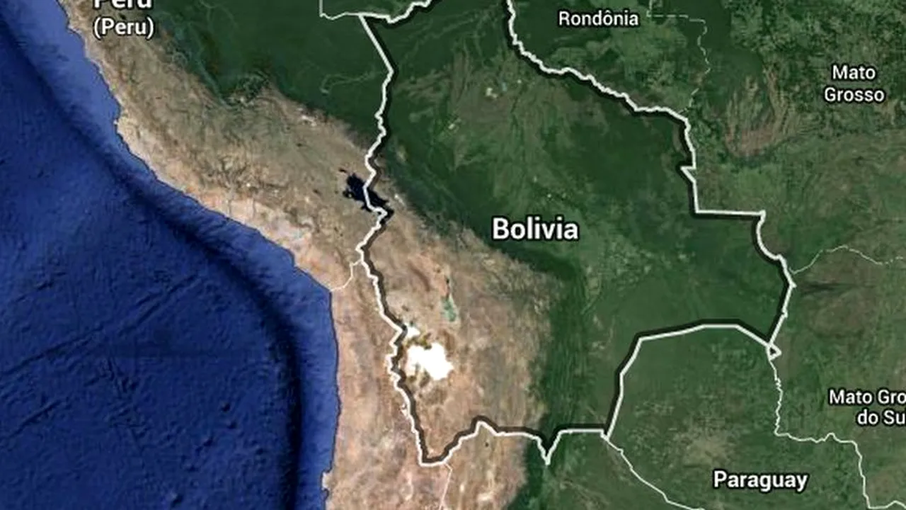Opt morți și șase răniți în Bolivia, într-un accident de avion
