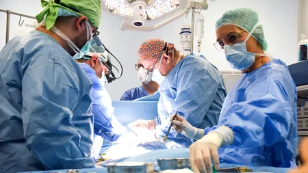 Fetiței de 7 ani lovite cu mașina în Parcul Pantelimon i-a fost AMPUTAT un picior / Medici: „Au apărut complicații”