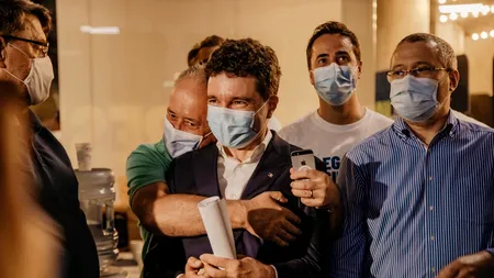 Nicușor Dan, „evaziv” în privința înscrierii în PNL: Deocamdată îmi concentrez „toate energiile” pe problemele Capitalei. Situația e gravă