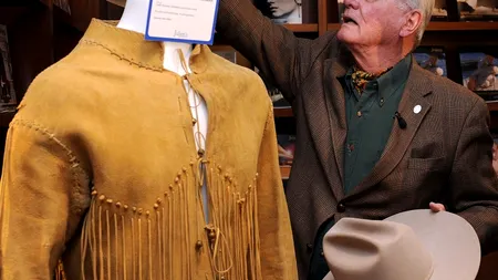 A MURIT LARRY HAGMAN, J.R. DIN 