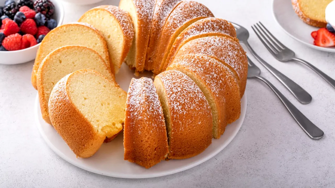 NU aruncați resturile rămase de la prăjiturile de la masa de Crăciun. Ce puteți face cu ele