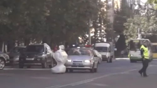 Un robot rusesc a evadat din laborator și a blocat o stradă