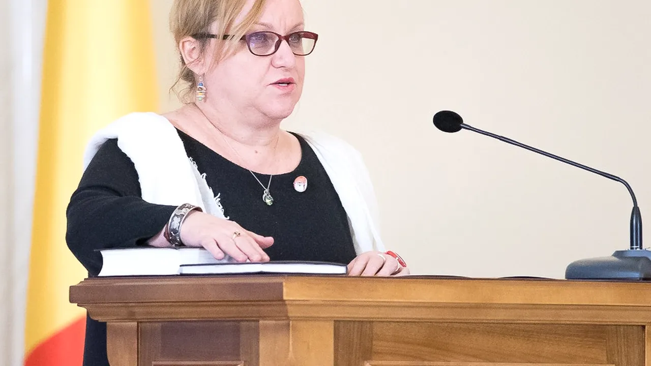 Maștera cinematografiei - la tulumbă