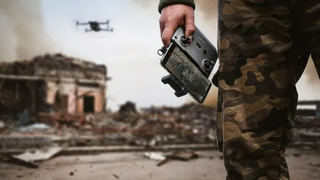 Zid de drone pentru apărarea flancului estic. Nu e un titlu de carte SF, ci parte din strategia UE pentru lupta cu Rusia