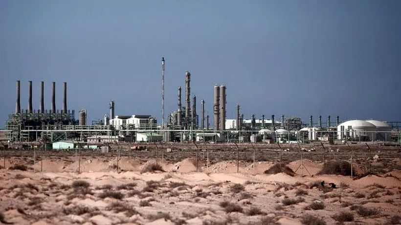 Membri ai rețelei teroriste Stat Islamic au atacat un port din Libia. Es Sider găzduiește cel mai mare terminal petrolier din țară