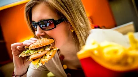 Mulți români fac GREȘEALA aceasta! Ce se întâmplă dacă mănânci zilnic de la McDonald's
