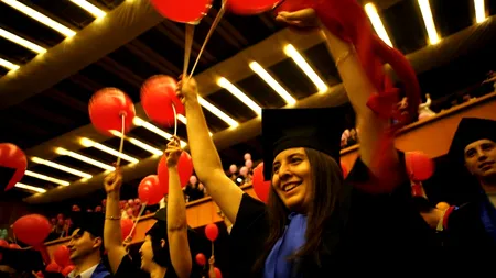 România are nevoie de 180.000 de noi IT-ști până în 2020. Universitățile fac apel la mediul privat pentru tinerii care nu au bani de taxe