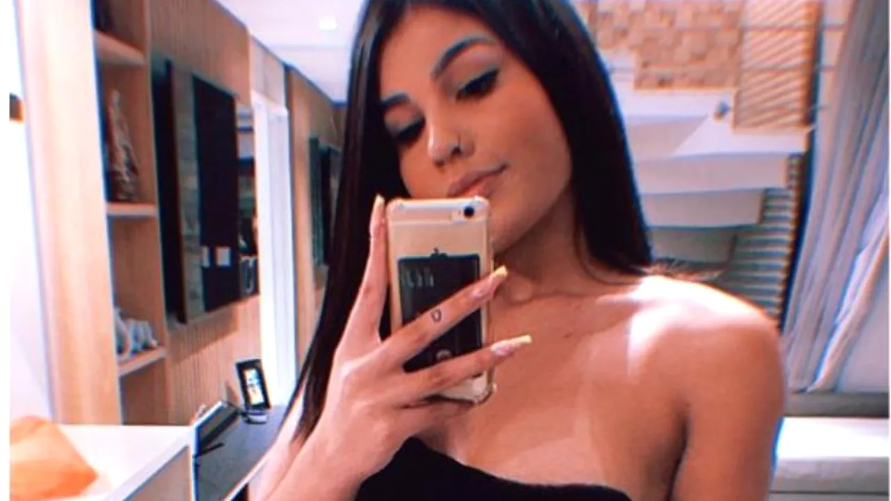 O tânără influenceriță ACUZĂ că a fost bătută, violată și drogată la o petrecere în Brazilia