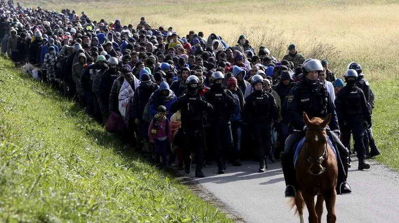 Slovenia nu mai face față fluxului de imigranți. „A cerut deja altor state membre UE unități de poliție