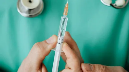 Alertă în spitalele de pediatrie: enterovirusuri agresive și peste 120 de copii internați într-o zi