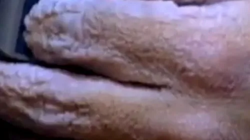Cum arată mâinile unui scafandru, după 10 zile sub apă. VIDEO