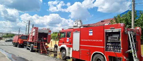 Zeci de pacienți evacuați după un incendiu la un centru de dializă din Craiova