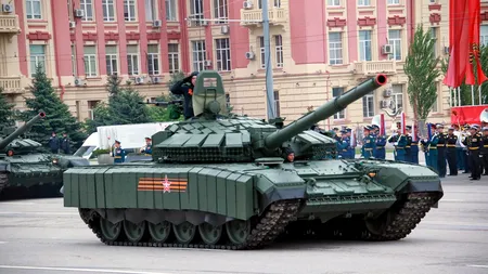 Un militar ucrainean a capturat un tanc rusesc, cu defecțiuni. A sunat apoi la fabrica din RUSIA: „Alo, Aleksandr?”