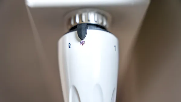 Toți românii care stau la bloc trebuie să dețină acest aparat în locuință. Cine nu are, primește amendă