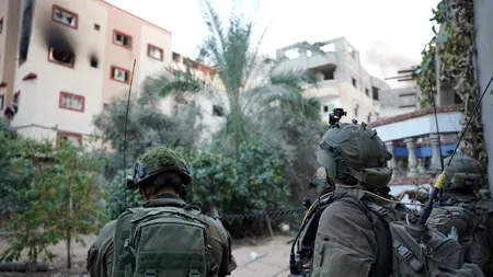 VIDEO | Soldații israelieni au descoperit un tunel Hamas care trecea printr-o moschee/ IDF continuă să lovească infrastructura din Fâșia Gaza