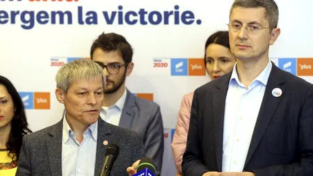 Contestația USR-PLUS pentru scoaterea unor afișe cu Anghel Iordănescu și Ilie Năstase, admisă de BEC