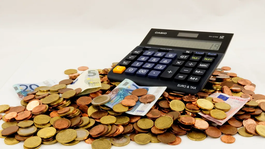 Expertul în fiscalitate Alex Milcev, despre taxa de solidaritate: „Un impozit pe profit cumulat cu taxă de 1% pe cifra de afaceri ar putea să ne ducă la infringement”
