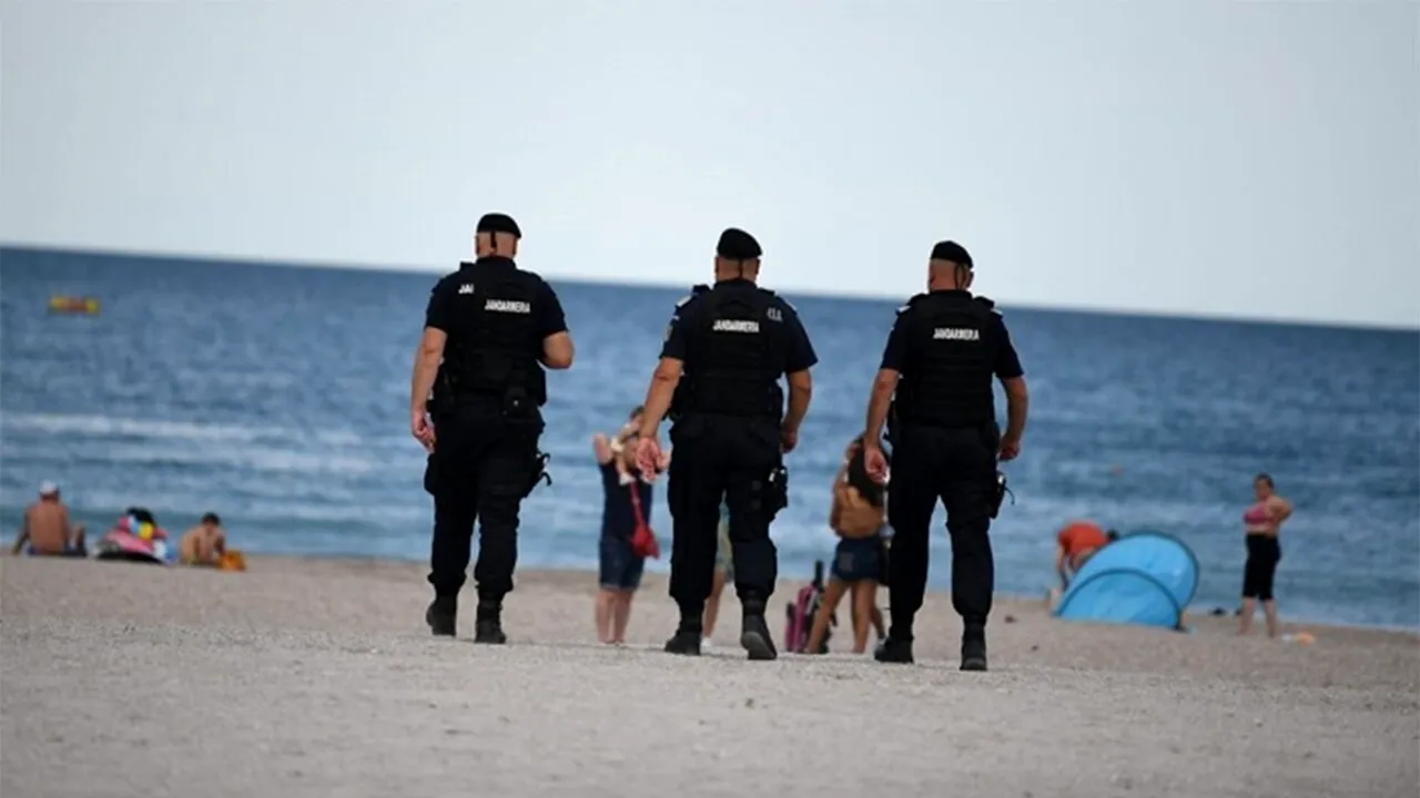 A doua zi a festivalului „Beach, Please!”:  Patru persoane, depistate cu DROGURI / 270 de oameni au avut nevoie de îngrijiri medicale