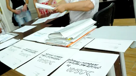 Comisie la un liceu din Iași pentru anchetarea unei profesoare acuzate că a lovit și jignit o elevă