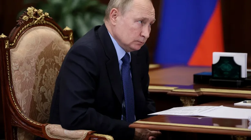 New York Times: Cine sunt oamenii care îi „șoptesc la ureche” lui Vladimir Putin. Cei trei ar putea avea un cuvânt important de spus în privința invadării Ucrainei