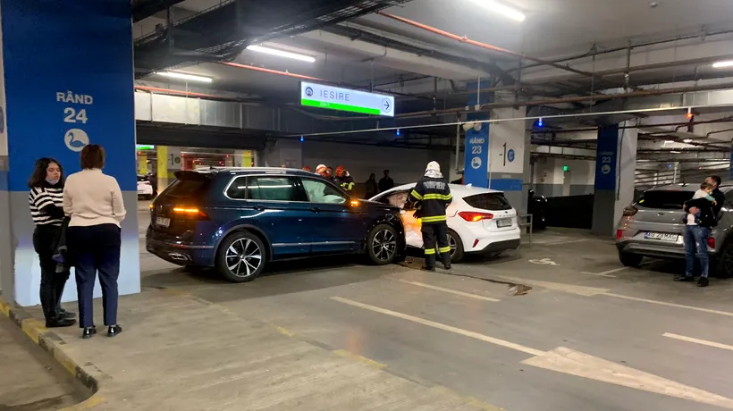 Accident grav în parcarea subterană a unui mall din București. Ce au descoperit pompierii veniți în ajutor