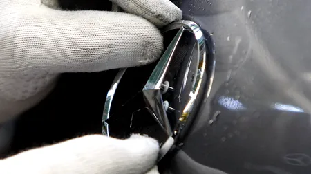 Aproape 1.500 de mașini ale Mercedes-Benz România, rechemate în service. Cele mai multe prezintă risc de incendiu