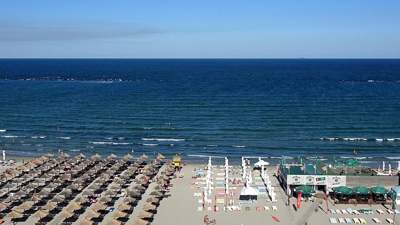 Hotelierii, SCANDALIZAȚI din cauza controalelor efectuate în vară de instituțiile statului. „Au cauzat blocaje şi dificultăţi în relaţia cu turiştii”