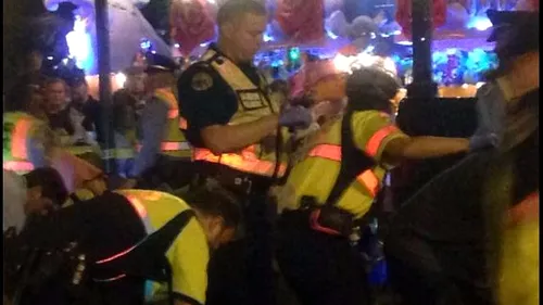 Zeci de răniți, după ce un vehicul a intrat în mulțime, la New Orleans