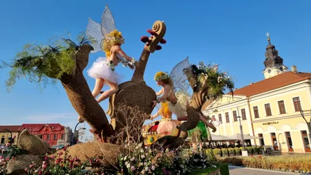 PARADA care a transformat unul dintre cele mai frumoase orașe ale României înt-un tărâm de basm. Turiștii sunt fascinați: „Am văzut doar în poze asta”