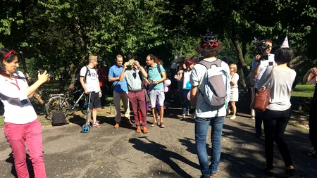 Protest în fața Primăriei Capitalei. Zeci de oameni, nemulțumiți de activitatea instituției