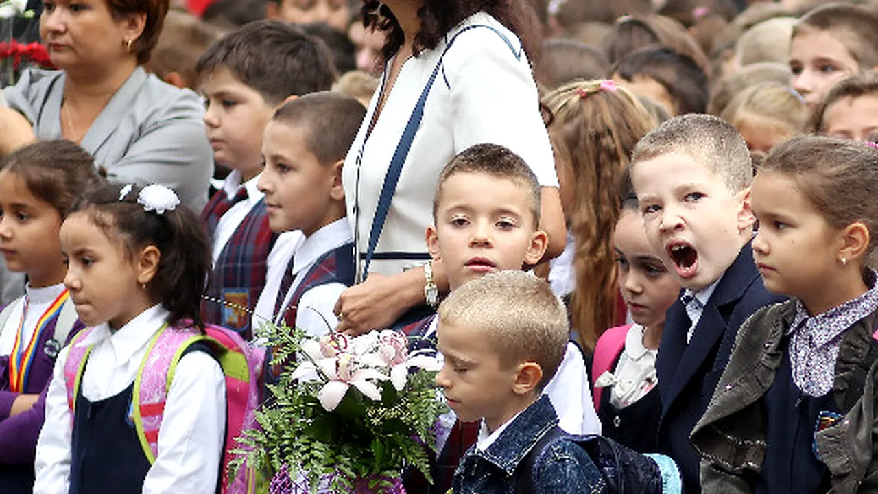 Cum a crescut, de fapt, bugetul Educației, în loc să scadă: S-a modificat suma de la execuția bugetară pe 2016