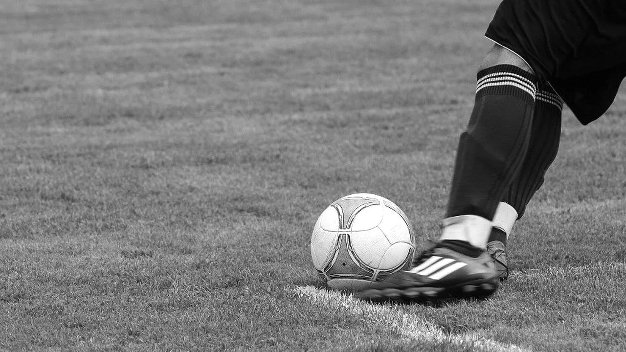 Fostul fotbalist Ladislau Korosia a MURIT, la vârsta de 78 de ani. A fost o legendă pentru România și clubul UTA Arad