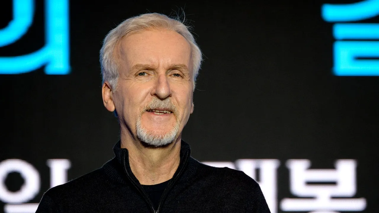 James Cameron neagă zvonurile conform cărora ar fi în discuții pentru a regiza filmul despre dezastrul submersibilului OceanGate
