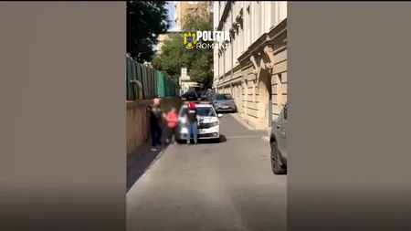 Agresiune gravă în București. Femeie arestată preventiv după ce și-a înjunghiat soțul în abdomen. Bărbatul a mers a doua zi la serviciu