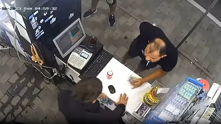 Ce e „schema milionul” | Cum a păcălit-o acest turist pe vânzătoarea unui magazin din stațiunea Costinești