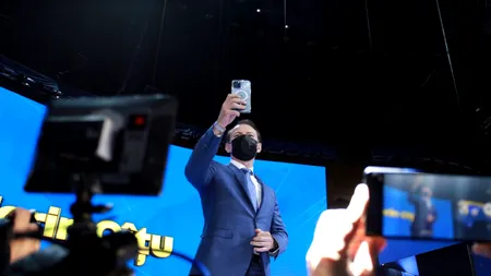 Premierul Cîţu anunţă creşteri de pensii, salarii şi alocaţii ale copiilor de la 1 ianuarie: Nu vom mai folosi aceste creşteri ca instrument politic