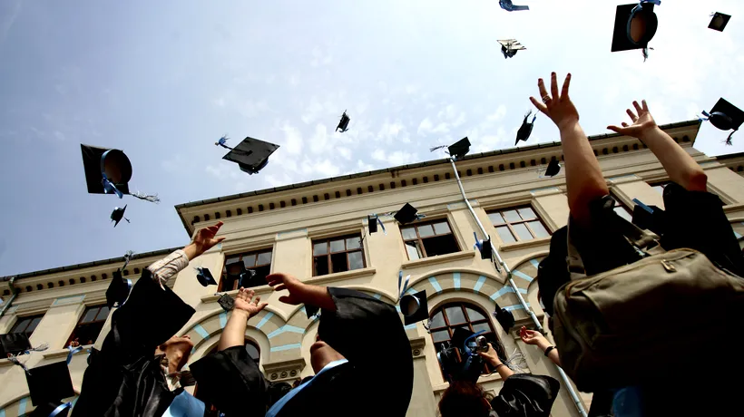 România, țara cu cei mai puțini absolvenți de facultate în rândul populației active. Câți bani investește statul în învățământul superior