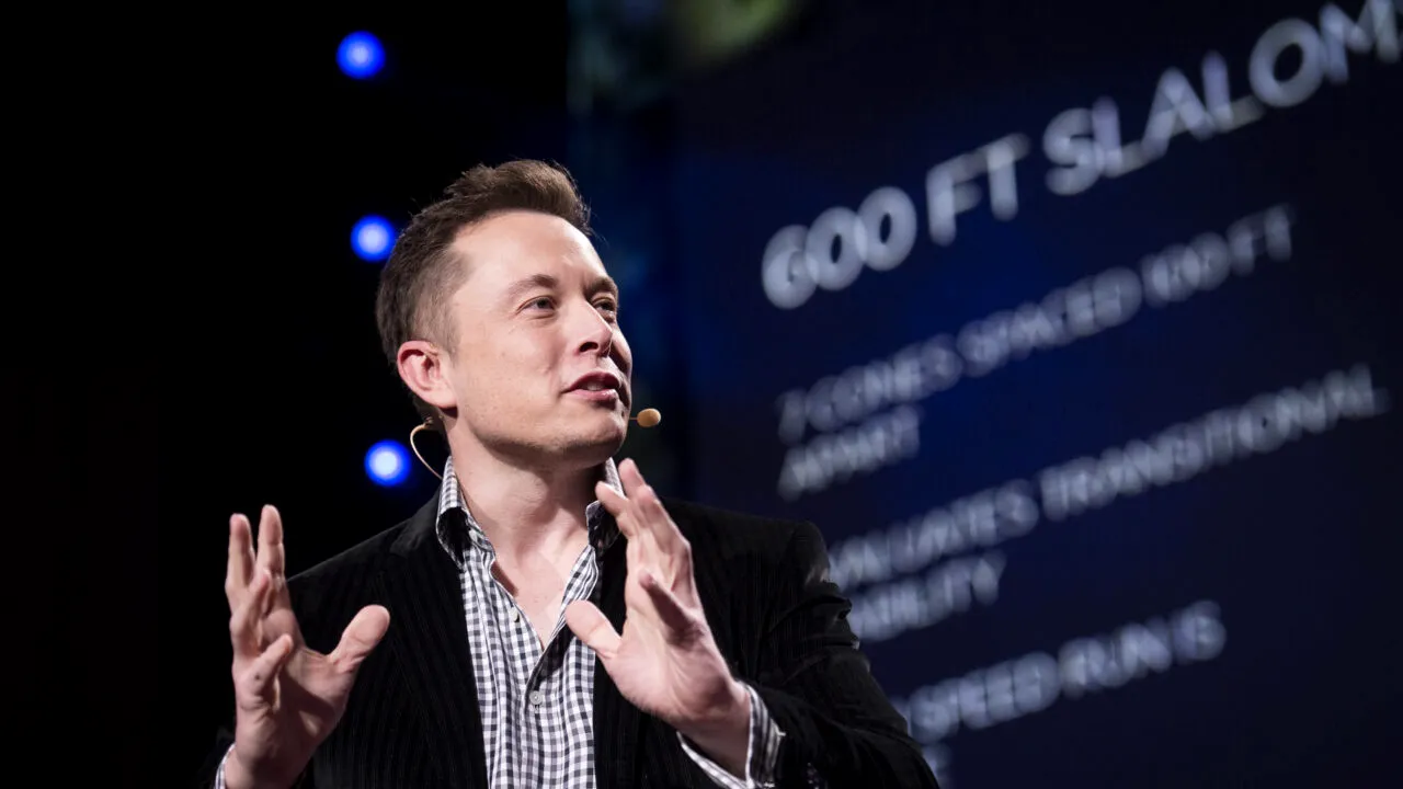 Război total în Big Tech: Elon Musk amenință Microsoft! Ce ILEGALITATE acuză patronul Twitter