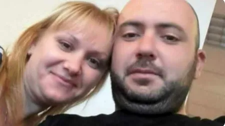 Românul care și-a ucis iubita în Italia, găsit în închisoare cu o coadă de mătură înfiptă în ochi. Anchetatorii suspectează că s-a aplicat „codul de onoare al deținuților”