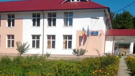 Un fost elev din Vaslui, condamnat la închisoare pentru că a șantajat-o cu imagini pornografice pe directoarea unei școli 