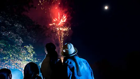 În ce locuri NU AI VOIE să folosești PETARDE și artificii în noaptea de Revelion 2025. Amenzi uriașe