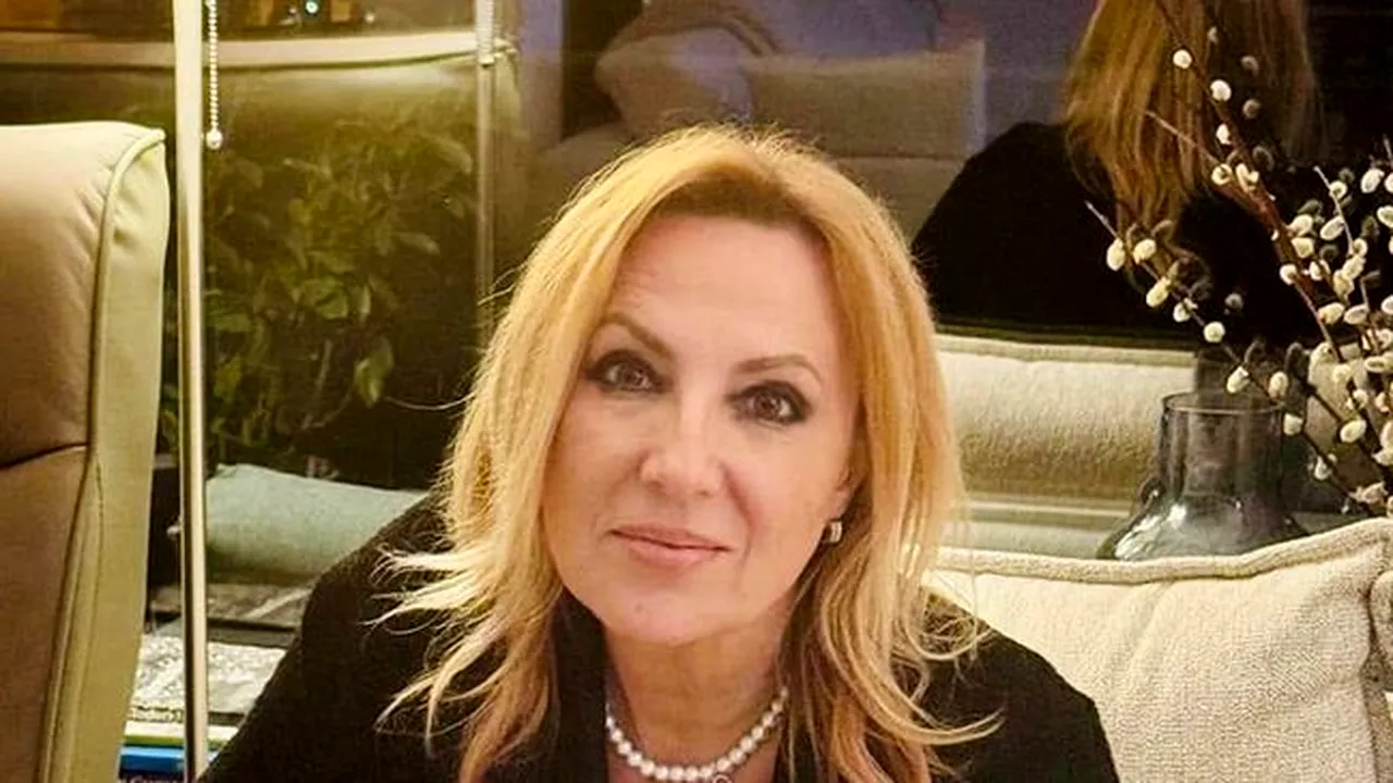 FOTO / Cum a ajuns Irina Păcurariu în televiziune. ”Primul ANUNȚ de job găsit de mama într-un ziar”